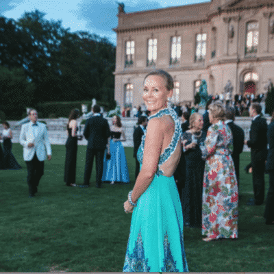 Photo of Hilary Dick at the Newport Preservation Ball Vogue Magazine