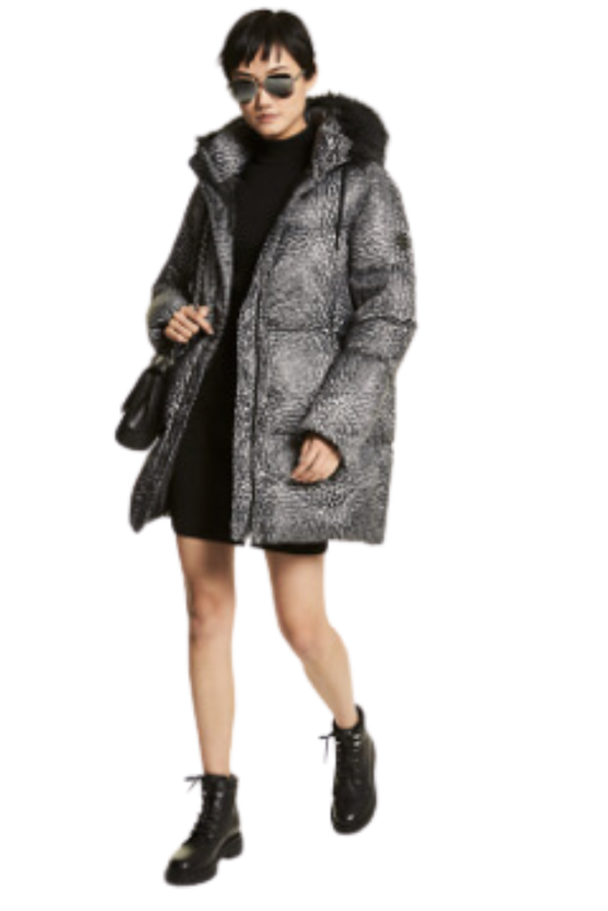 What to wear winter? Karen Klopps selection of puffer coats
Michael Kors